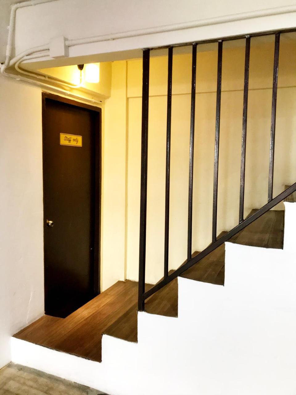 Manon Sleepeatdrink Bed & Breakfast Chiang Mai Bagian luar foto