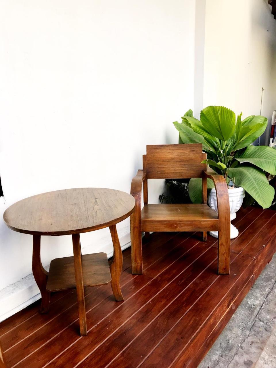 Manon Sleepeatdrink Bed & Breakfast Chiang Mai Bagian luar foto